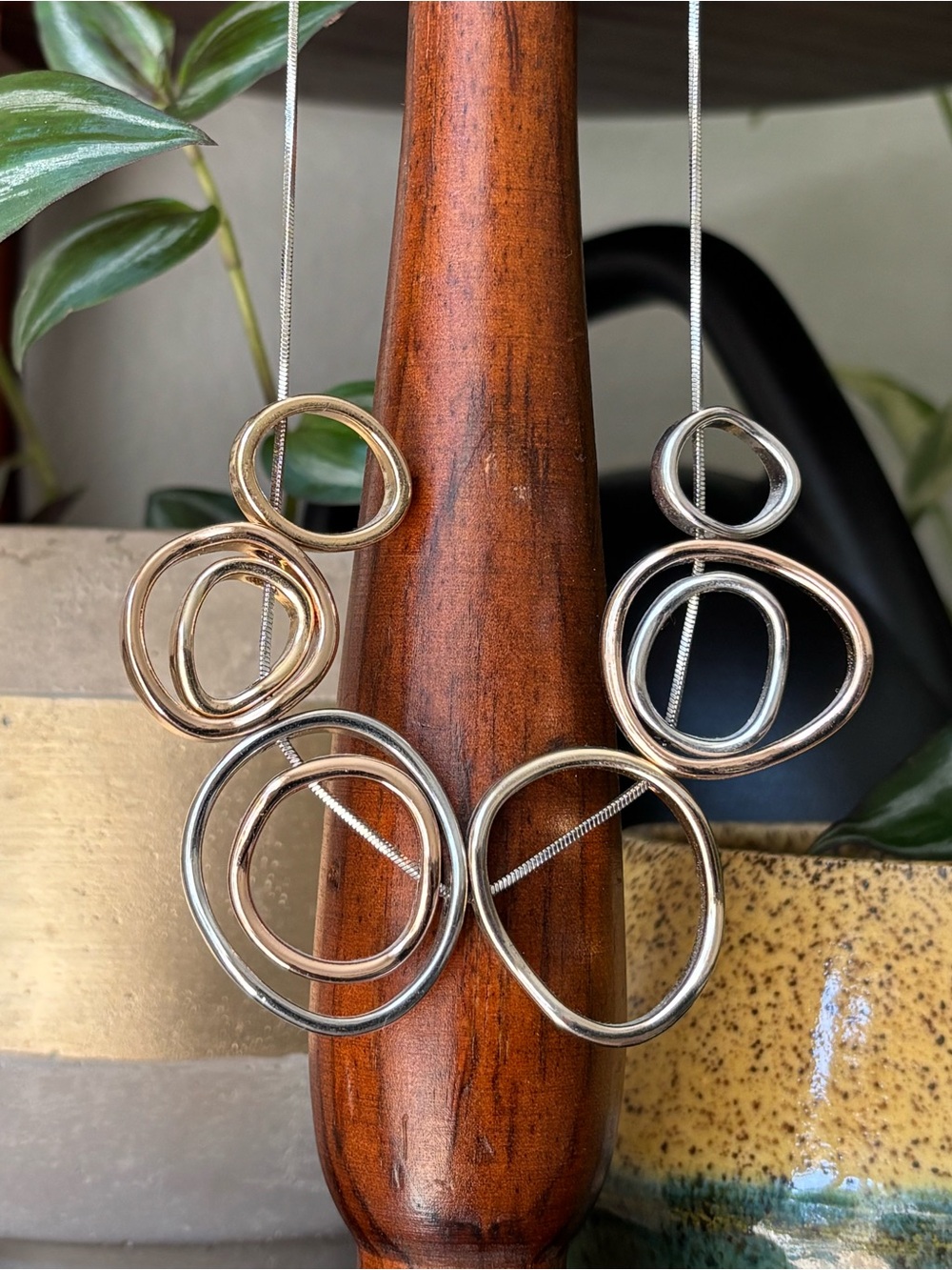 Tri-Color Interlocking Geometric Necklace - Silver, Gold & Rose Gold - Picture 3 of 6